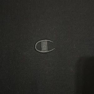 Champion solid black crew neck size medium